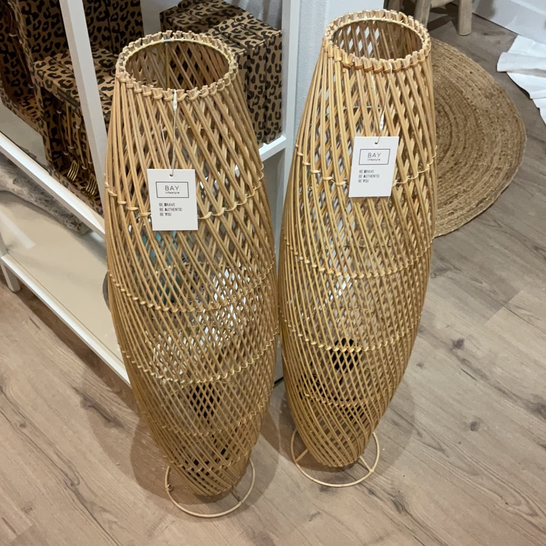 Rotan vloerlamp