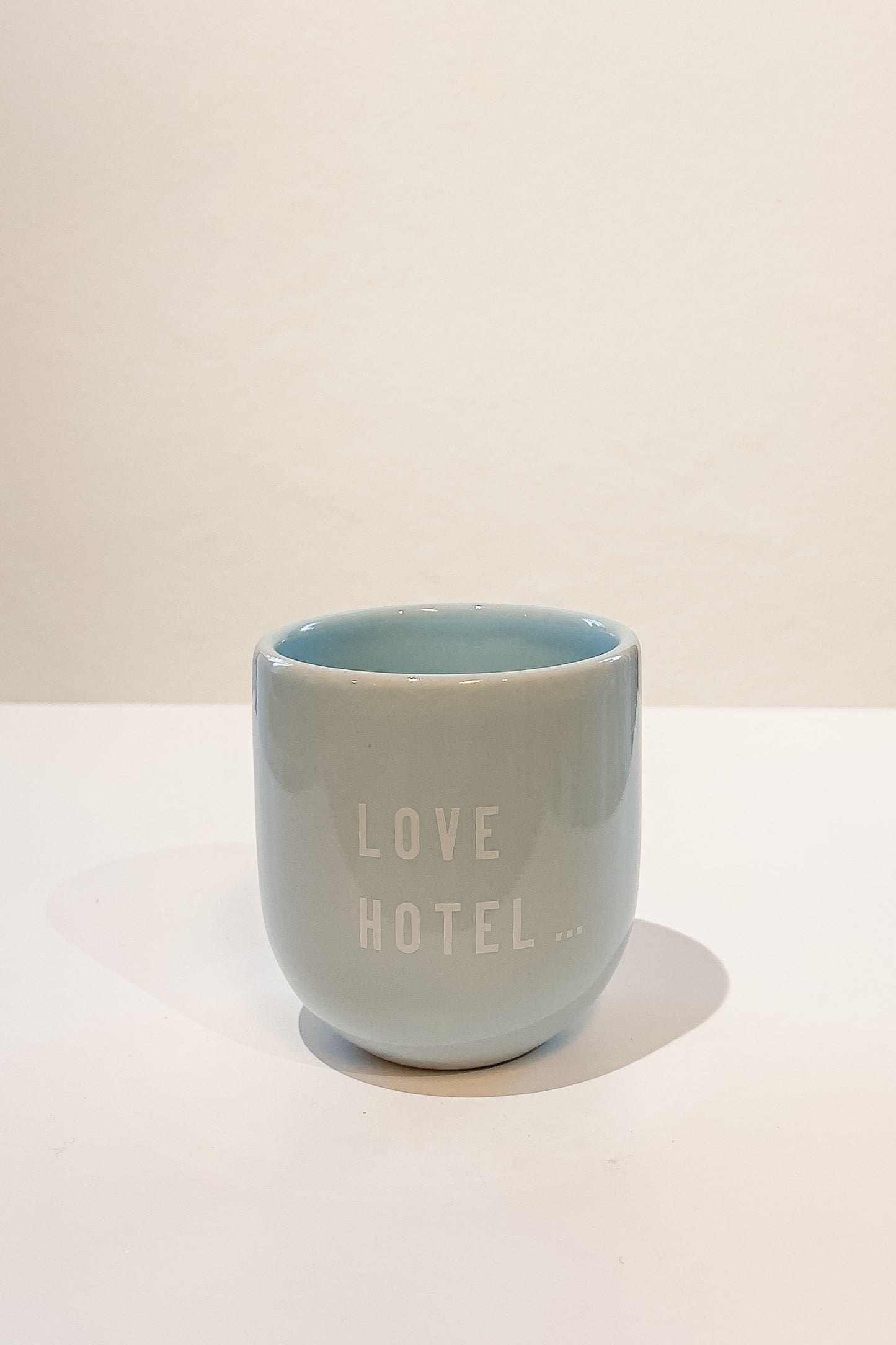 SiSi mug love hotel light blue